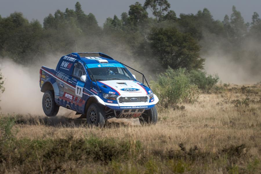  Ford Ranger Dakar 2016 года  (фото 17 из 30)